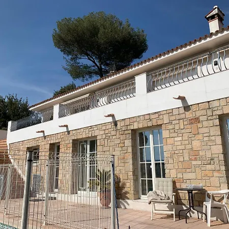 Maison De Dans La Brise Des Pins Le Cannet